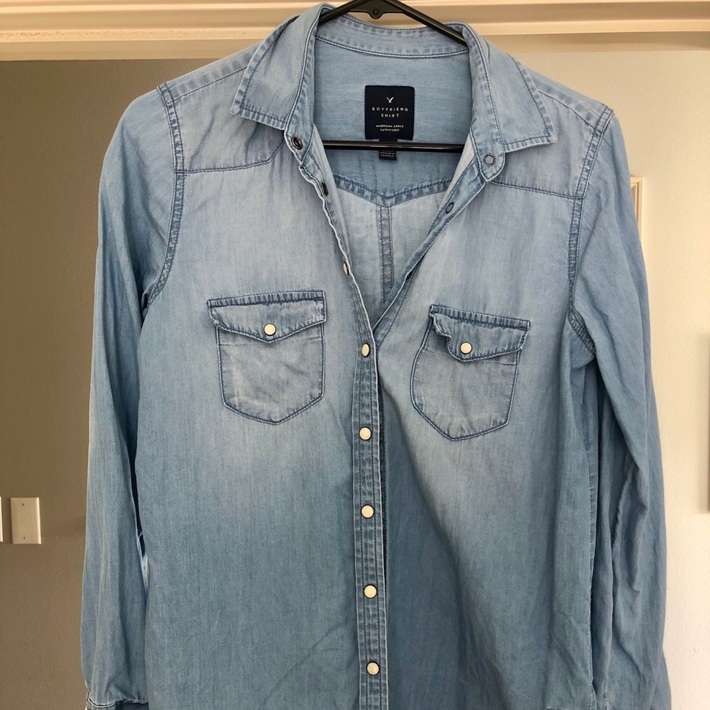 American Eagle denim pearl snap shirt